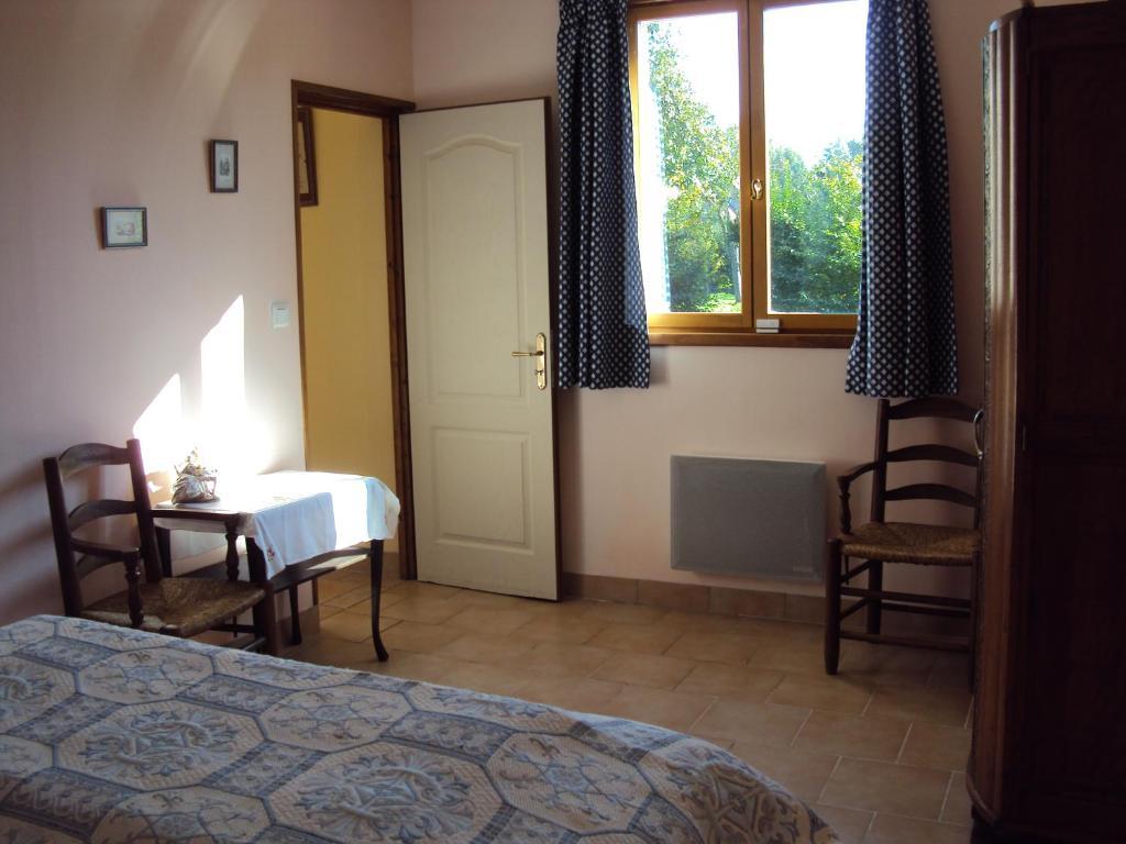 Chambres D'Hotes La Ferme Saint Nicolas Rum bild