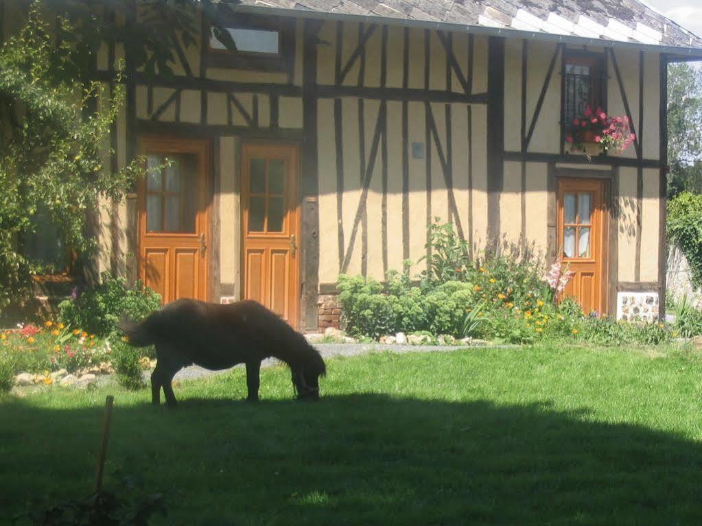 Chambres D'Hotes La Ferme Saint Nicolas Exteriör bild